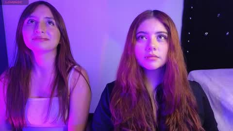 leah_moon11 online show from December 18, 4:18 am