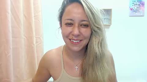 leah_susman online show from December 7, 1:36 am