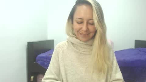 leah_susman online show from September 26, 2:04 am