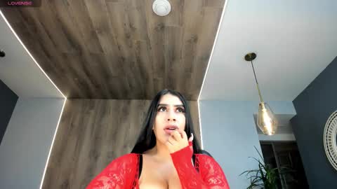 Snapshot of leahlombardi_ chatting on January 14, 3:23 am leahlombardi_ online show from January 14, 3:23 am