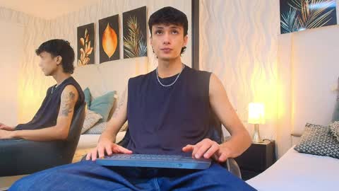 Lean online show from April 4, 3:27 am