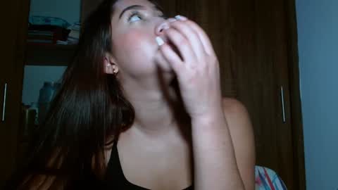 Snapshot of leanaalhub chatting on January 28, 4:18 am leanaalhub online show from January 28, 4:18 am