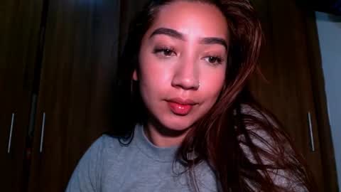 Snapshot of leanaalhub chatting on September 17, 3:19 am leanaalhub online show from September 17, 3:19 am