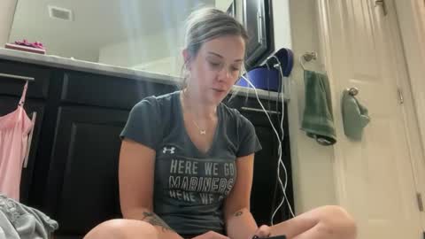 leanneluxecouple online show from October 13, 10:26 am