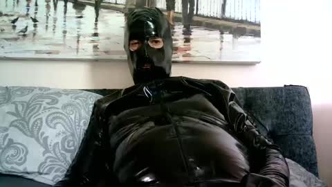 master or sir online show from January 7, 11:05 am