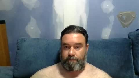 lecheare28 online show from June 9, 11:44 am