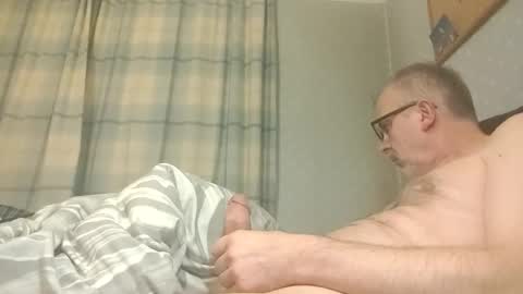 lechertachatte4444 online show from November 26, 11:50 pm