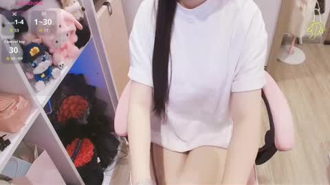Lee online show from May 22, 2:40 am