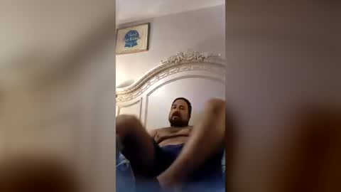 leeassfatass online show from August 3, 5:17 am