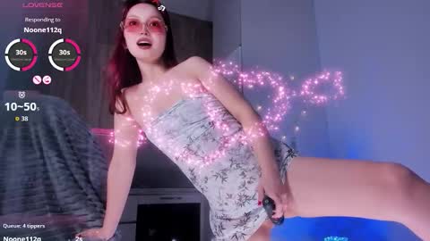 Lee Haeun online show from March 9, 7:29 pm