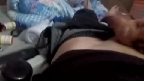 Snapshot of leemen33 chatting on February 5, 8:41 am Michael online show from February 5, 8:41 am