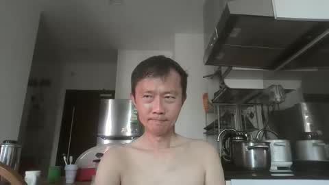 Snapshot of leeminhao chatting on May 9, 2:50 am leeminhao online show from May 9, 2:50 am