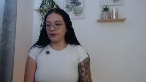 leena_rosee online show from May 30, 2:03 pm