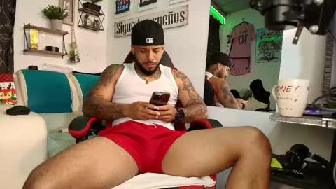 leenar_key online show from November 18, 12:42 pm