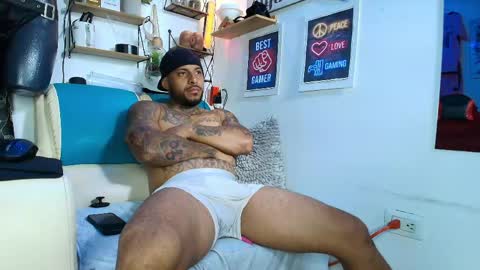 leenar_key online show from June 1, 12:12 am