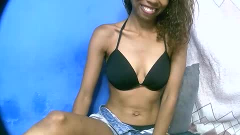 Snapshot of leeromi chatting on February 9, 8:07 am leeromi online show from February 9, 8:07 am