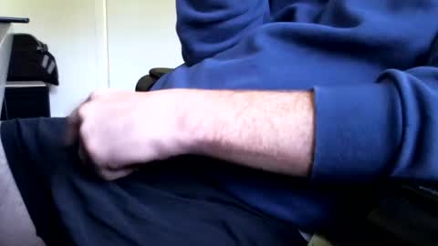 leffe84 online show from September 9, 7:19 am