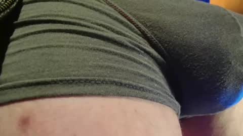 Dliciousman online show from December 6, 4:49 pm