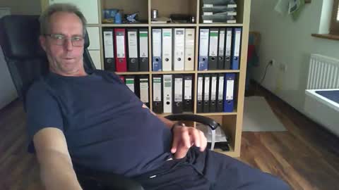 Dave online show from October 9, 3:54 pm