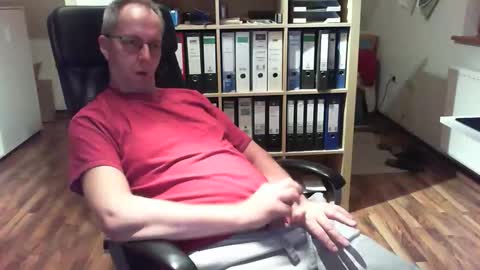 Dave online show from November 7, 3:45 pm