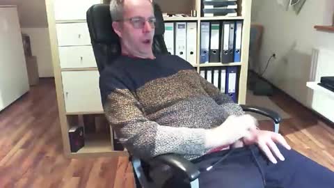 Dave online show from November 22, 9:36 pm