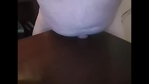 Snapshot of leglvr123 chatting on February 22, 12:19 pm leglvr123 online show from February 22, 12:19 pm