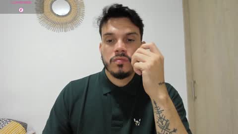 Alejandro online show from December 21, 1:26 am