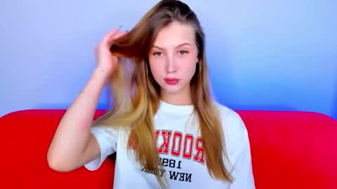 leiawow online show from September 17, 8:38 am