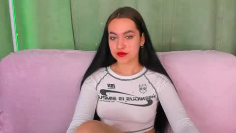 leiawow online show from June 22, 9:17 am