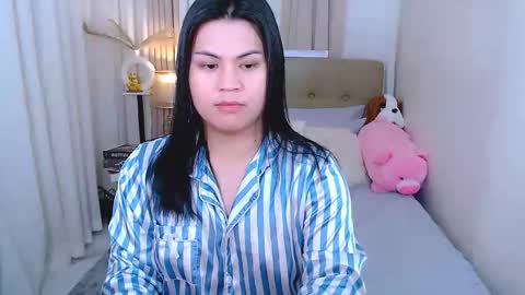 Cailey online show from November 27, 5:20 am