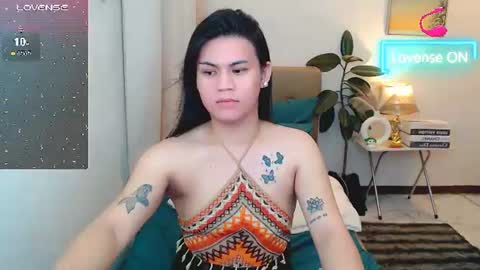 Snapshot of leighcortesi chatting on June 19, 4:00 pm Cailey online show from June 19, 4:00 pm