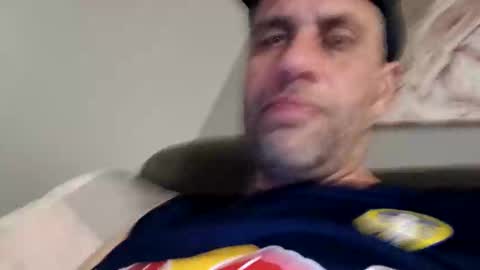 Snapshot of leightimmins001 chatting on May 7, 10:37 pm leightimmins001 online show from May 7, 10:37 pm