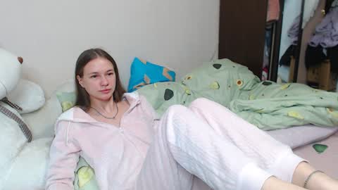 leila_bambi online show from January 22, 10:37 pm