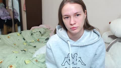 leila_bambi_ online show from January 21, 3:37 am