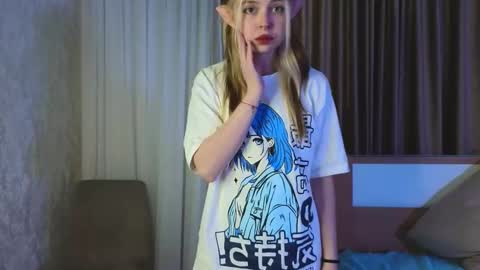 Leila online show from December 5, 4:09 am