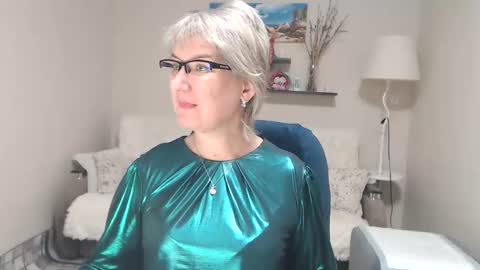 Leila Kinky online show from November 9, 5:06 am