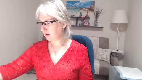 Leila Kinky online show from April 11, 3:11 am