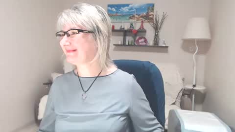 Leila Kinky online show from June 30, 5:08 am