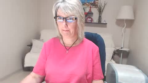 Leila Kinky online show from July 11, 5:21 am
