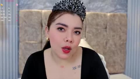 leilapons online show from February 20, 6:41 pm