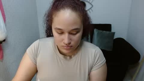 leilaprettysex online show from April 13, 12:10 pm