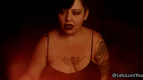 Snapshot of leluluvsyou chatting on February 17, 5:48 am Lelu Fallas online show from February 17, 5:48 am