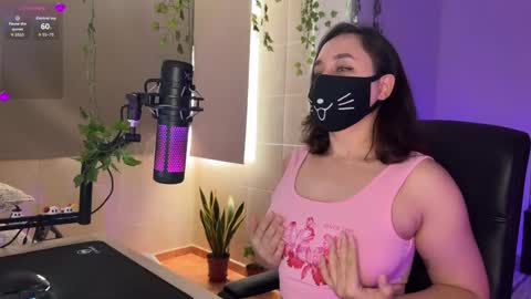 Lemi online show from November 17, 2:23 pm