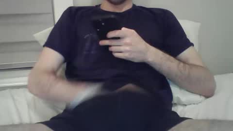 Snapshot of lemon2020435 chatting on June 6, 3:33 am lemon2020435 online show from June 6, 3:33 am