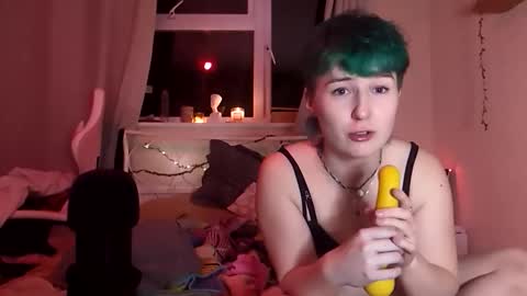 lemonmczesty online show from October 27, 9:30 pm