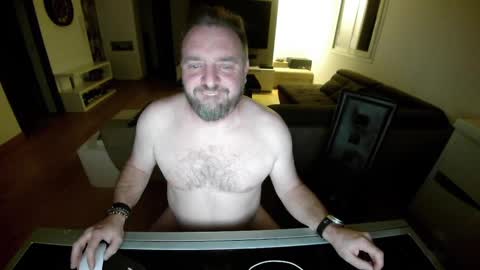 Ange online show from December 26, 9:37 pm