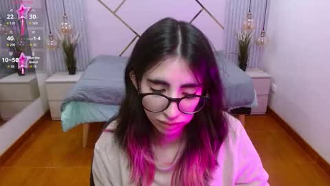 Lena online show from December 4, 5:54 pm