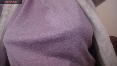 lenagolden online show from April 15, 10:44 am