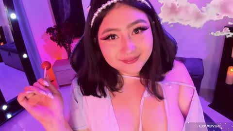 Lenna Kang online show from January 3, 12:11 am