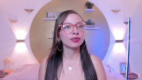 Lenna  online show from June 5, 11:38 am